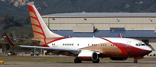 Boeing Business Jet 737-7AH N888TY